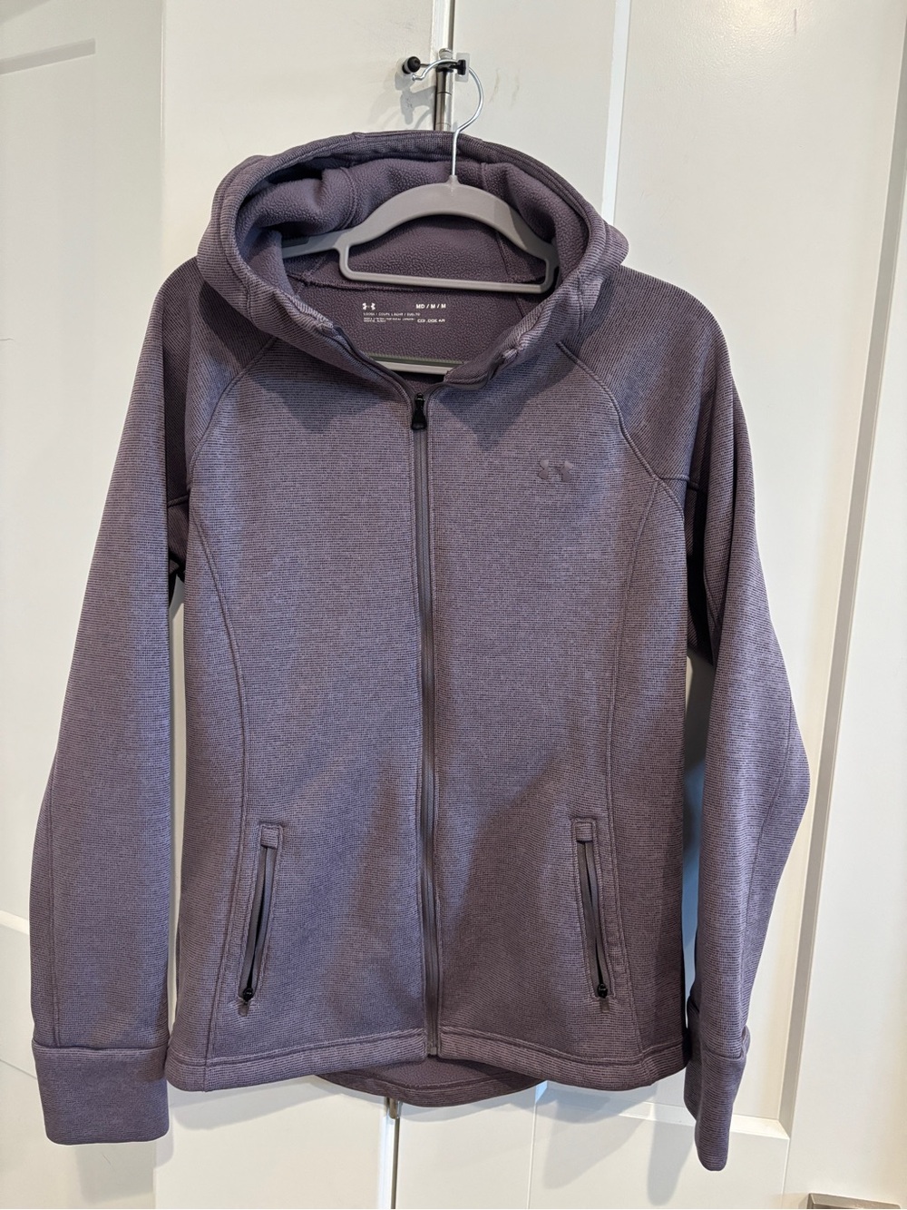 Under Armour Women’s Heather Purple Zip-Up Hooded Jacket. Size M